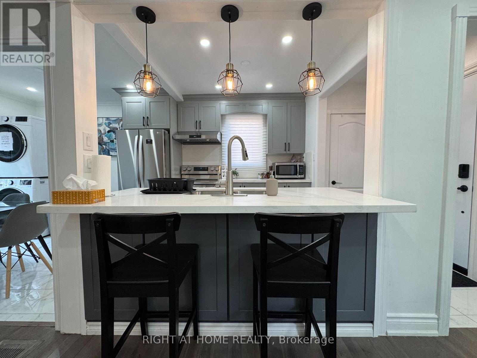 48 PATIKA AVENUE, toronto (weston), Ontario