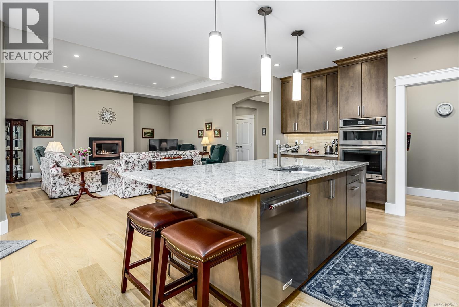 207 1290 Crown Isle Dr, Courtenay, British Columbia  V9N 0B8 - Photo 15 - 1025400