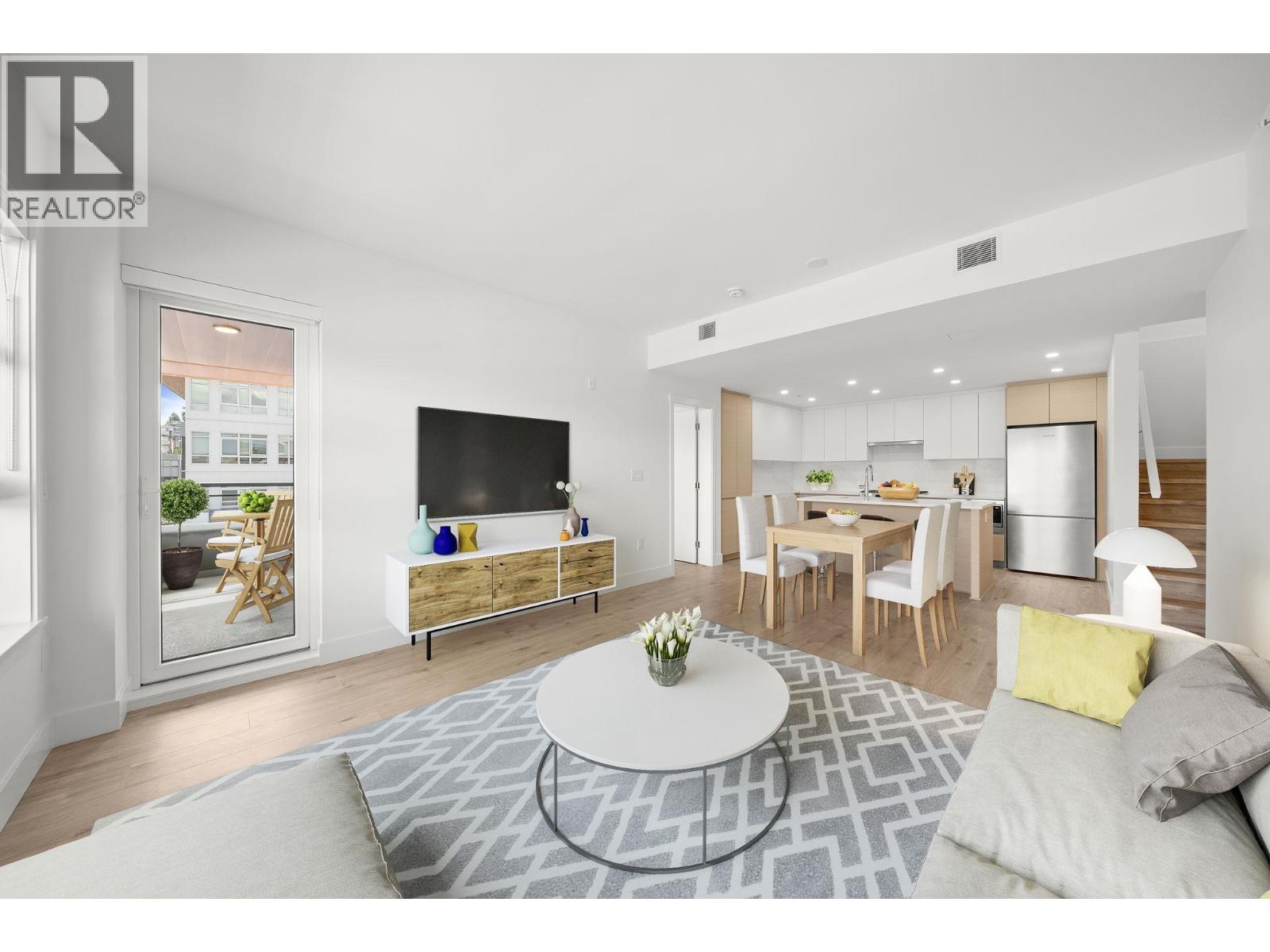 504 4788 Hastings Street, Burnaby, British Columbia  V5C 0P4 - Photo 3 - R3061436