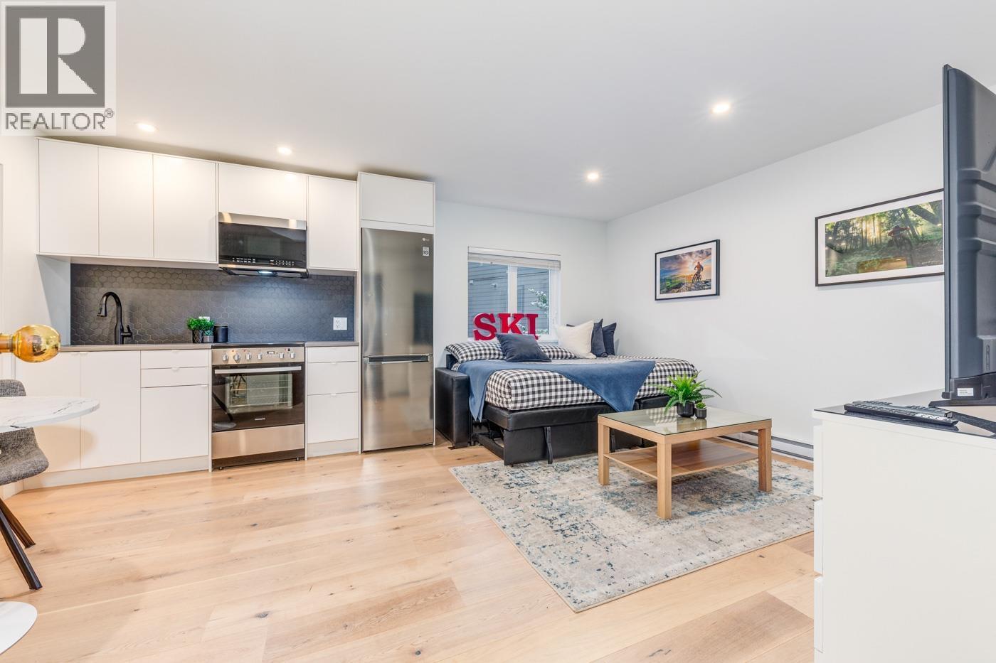 318 2111 Whistler Road, Whistler, British Columbia  V8E 0A6 - Photo 13 - R3087718