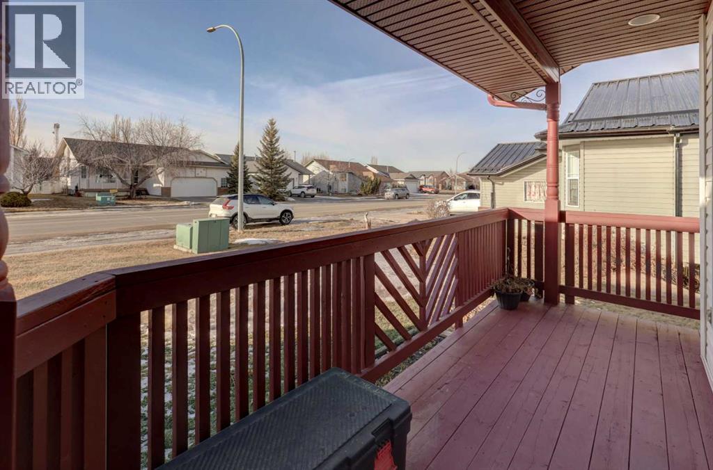 411 Strathford Boulevard, Strathmore, Alberta  T1P 1P2 - Photo 2 - A2283344