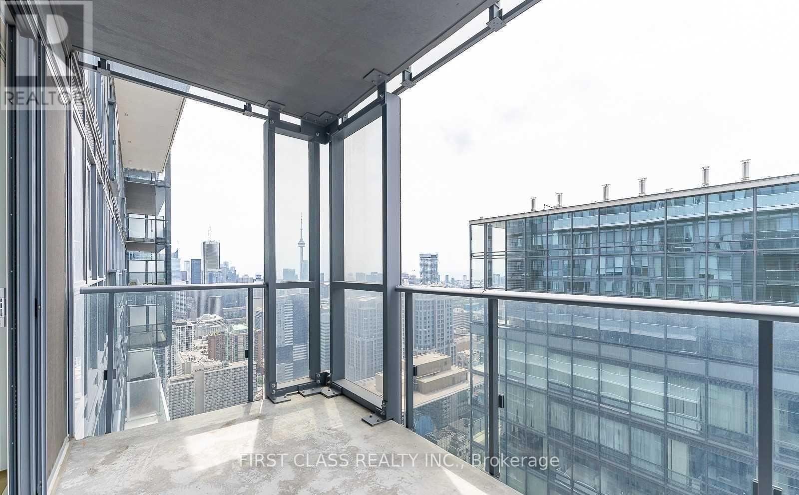 5702 - 7 Grenville Street, Toronto (Bay Street Corridor), Ontario  M4Y 1A1 - Photo 14 - C12769464