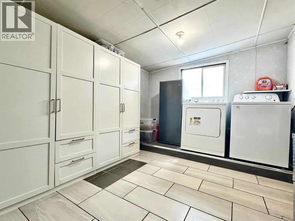 168 2 Avenue W, Tilley, Alberta  T0J 3K0 - Photo 4 - A2278631