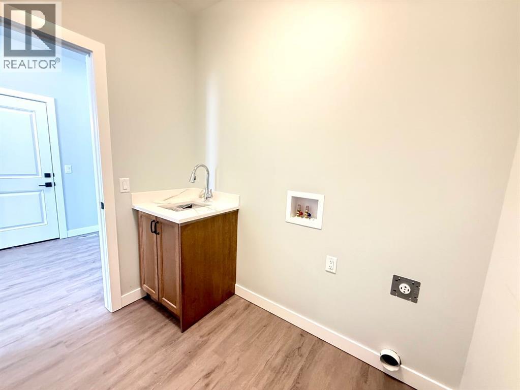 131 Westview Drive, Nanton, Alberta  T0L 1R0 - Photo 6 - A2273159