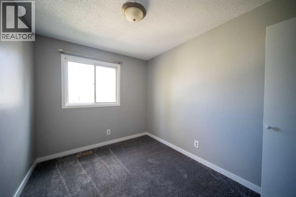 212 Georgian Villas Ne, Calgary, Alberta  t2a 7c9 - Photo 18 - A2280948