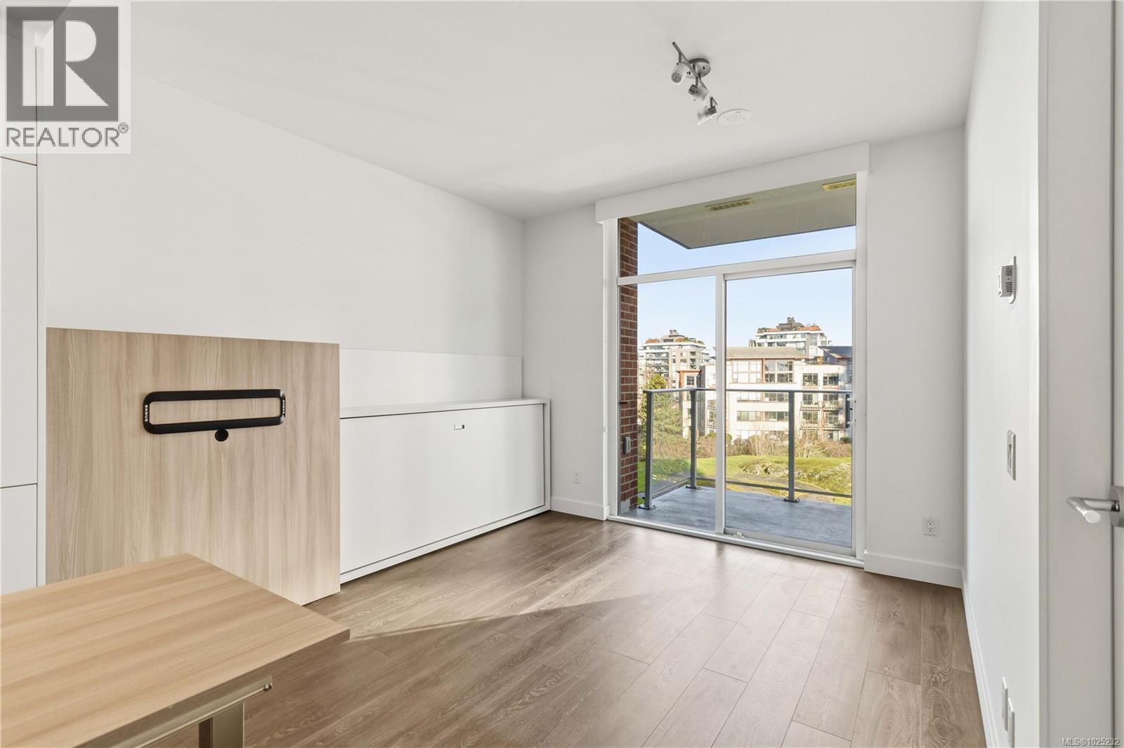 506 60 Saghalie Rd, Victoria, British Columbia  V9A 0H1 - Photo 11 - 1025232