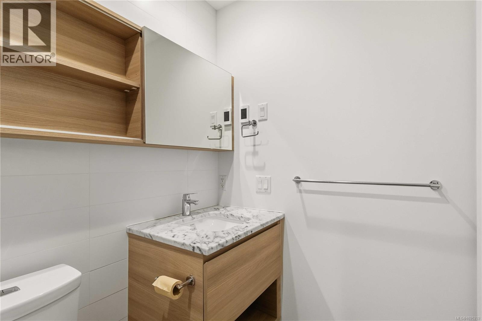 506 60 Saghalie Rd, Victoria, British Columbia  V9A 0H1 - Photo 23 - 1025232