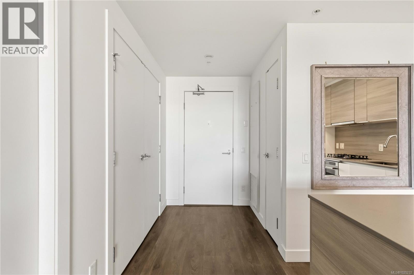 506 60 Saghalie Rd, Victoria, British Columbia  V9A 0H1 - Photo 5 - 1025232