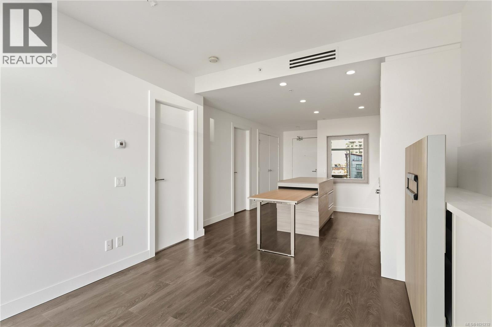 506 60 Saghalie Rd, Victoria, British Columbia  V9A 0H1 - Photo 7 - 1025232