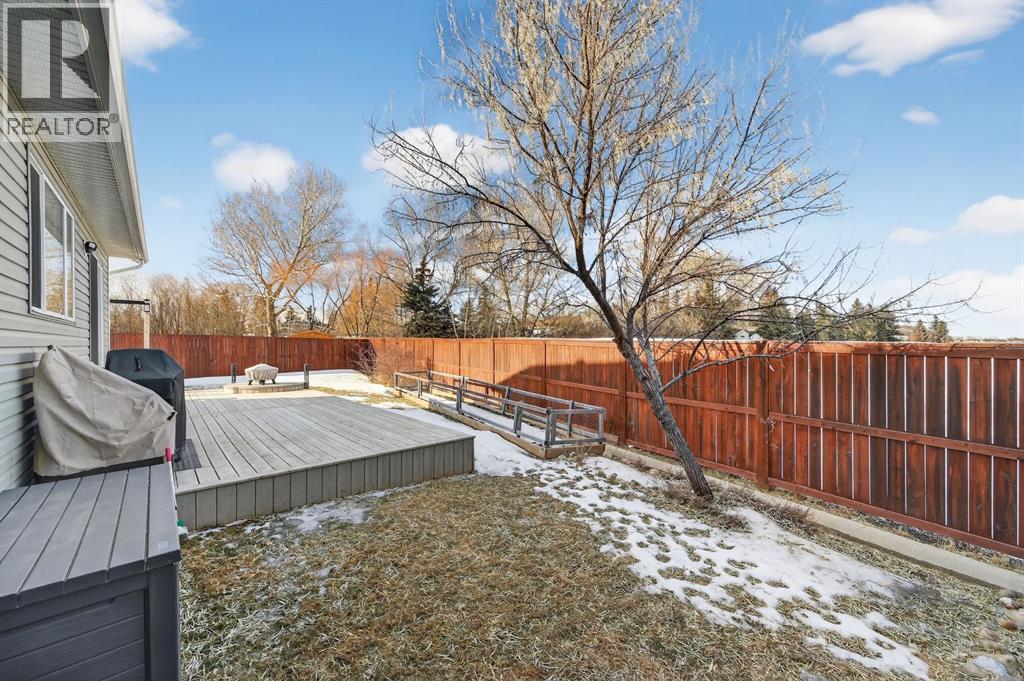 26 Mackenzie Way, Carstairs, Alberta  T0M 0N0 - Photo 27 - A2281360