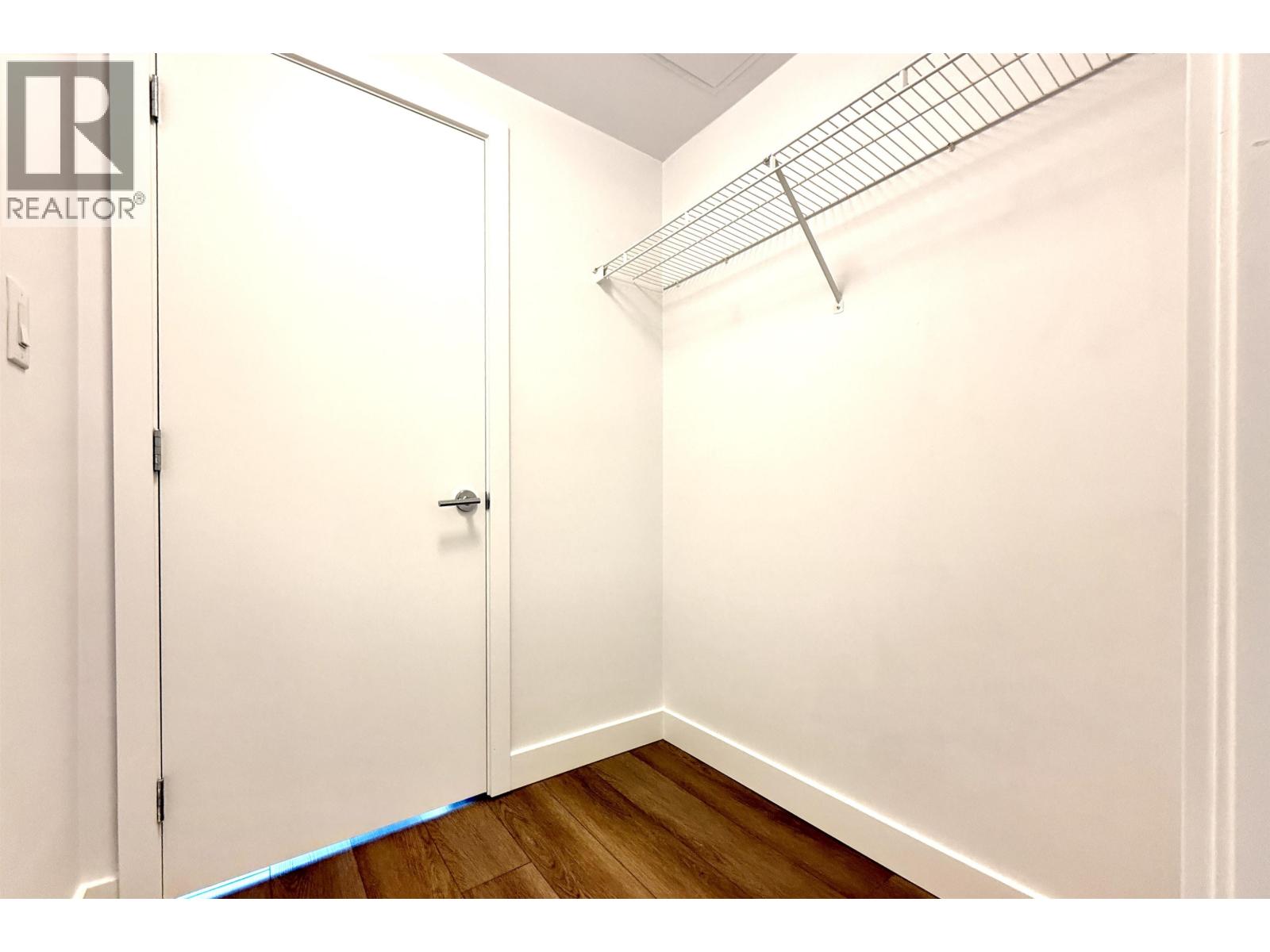 702 518 Whiting Way, Coquitlam, British Columbia  V3J 0H7 - Photo 12 - R3055092