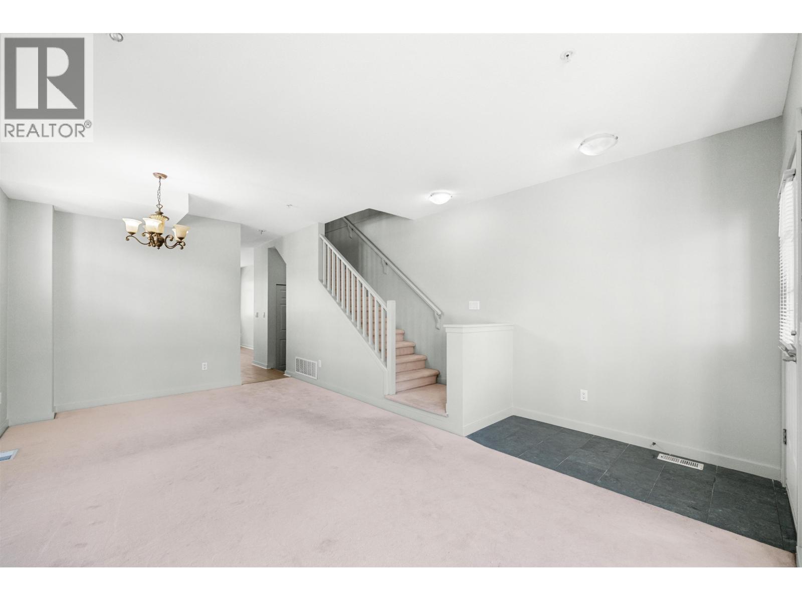 3265 Clermont Mews, Vancouver, British Columbia  V5S 4X3 - Photo 8 - R3079902