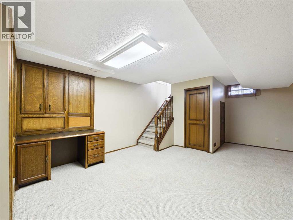 503 Dalcastle Mews Nw, Calgary, Alberta  T3A 2P3 - Photo 22 - A2283417