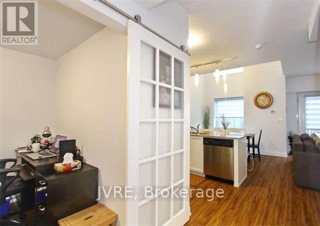 107 - 12 Woodstream Boulevard, Vaughan, Ontario  L4L 8C3 - Photo 6 - N12769476