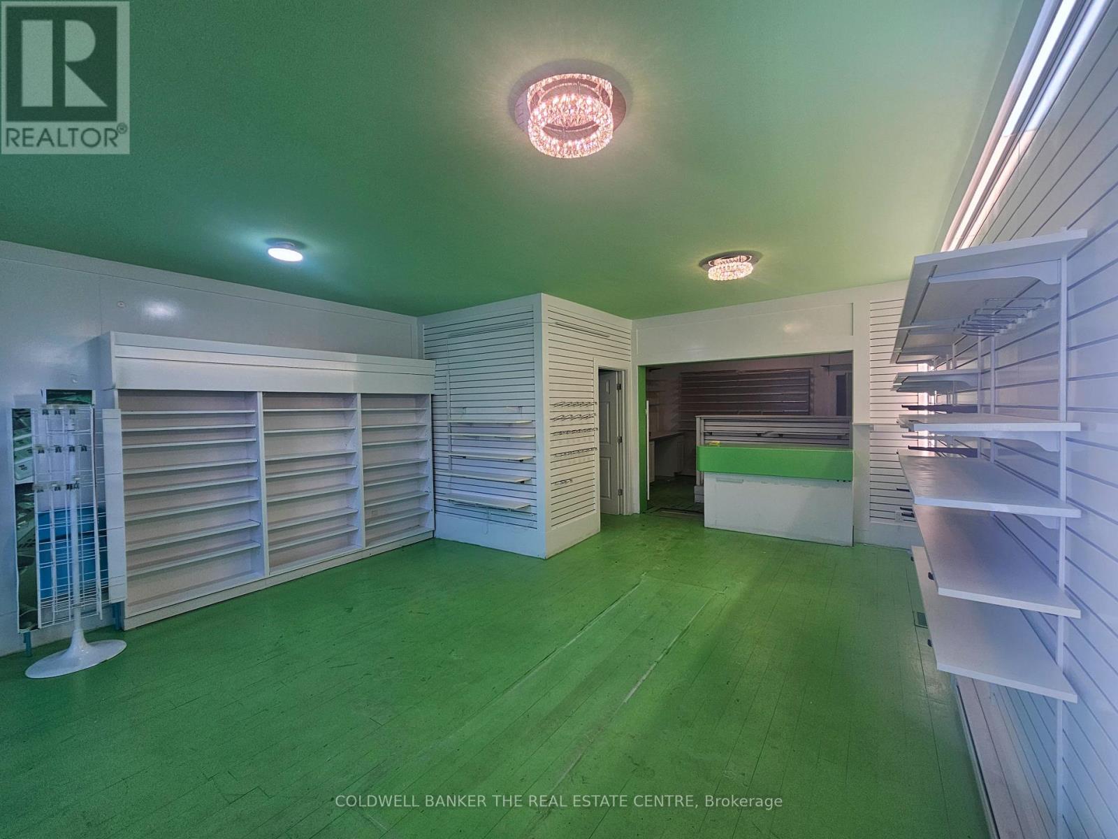 UNIT #4 - 4570 PENETANGUISHENE ROAD, Springwater, Ontario