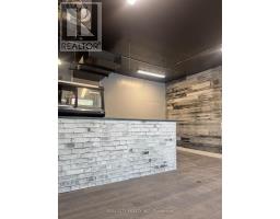 127 - 127 NORTH SERVICE ROAD E, Oakville, Ontario