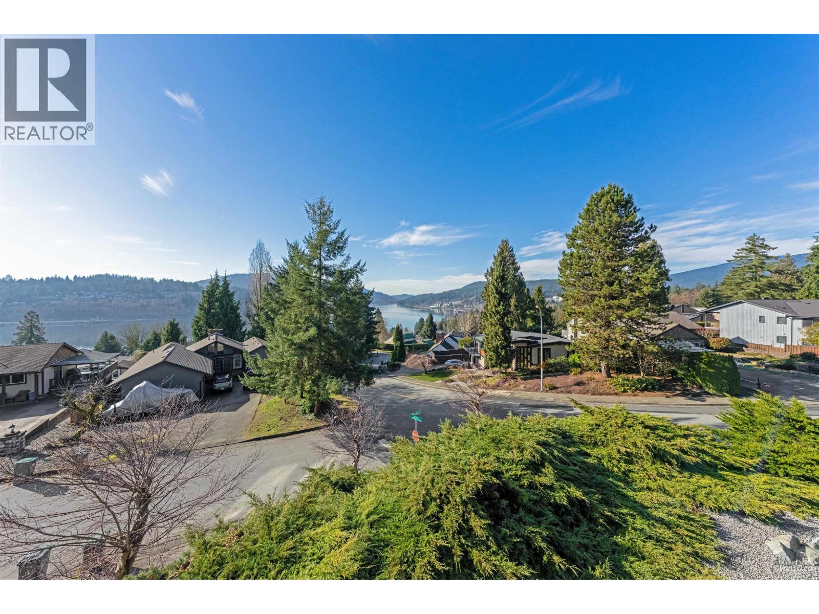 3 Crawford Bay, Port Moody, British Columbia  V3H 3N3 - Photo 23 - R3069231