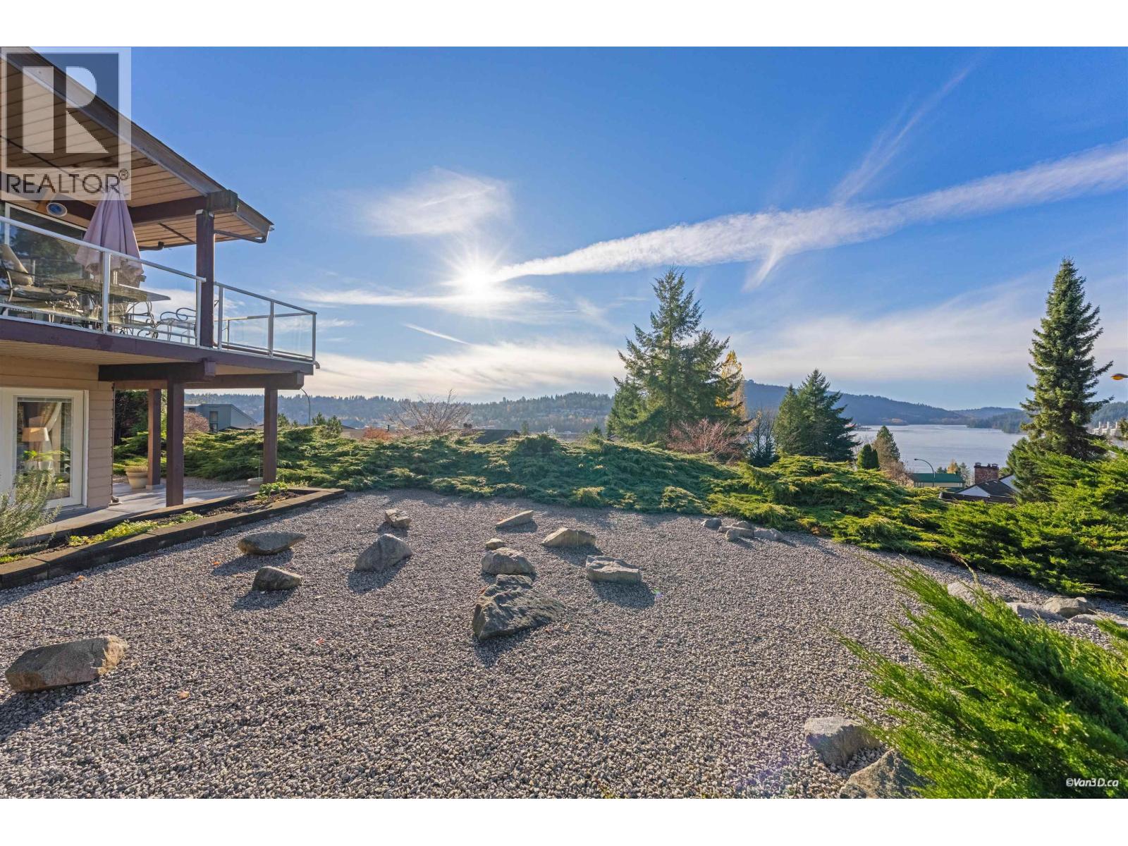 3 Crawford Bay, Port Moody, British Columbia  V3H 3N3 - Photo 33 - R3069231