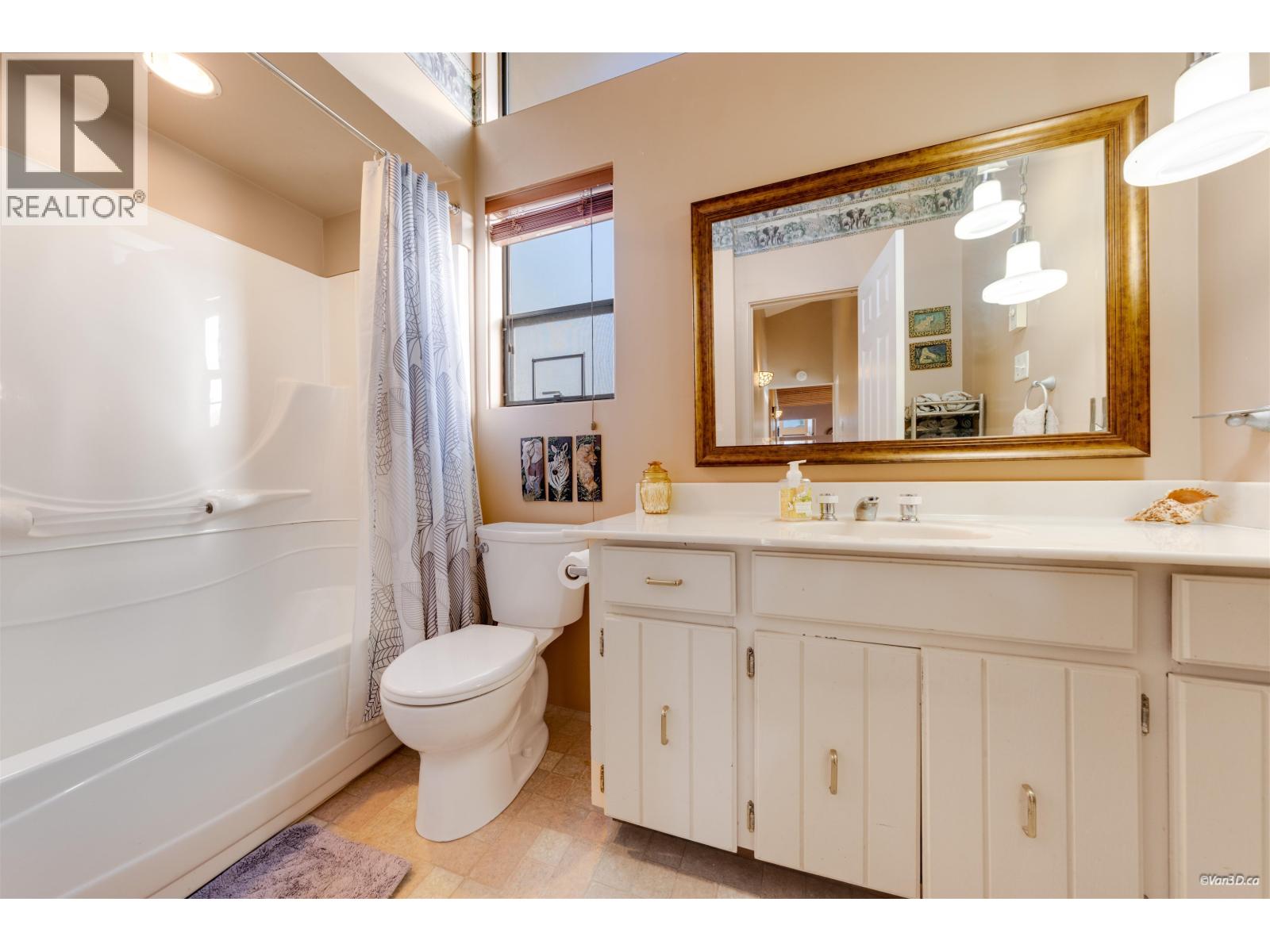 3 Crawford Bay, Port Moody, British Columbia  V3H 3N3 - Photo 25 - R3069231