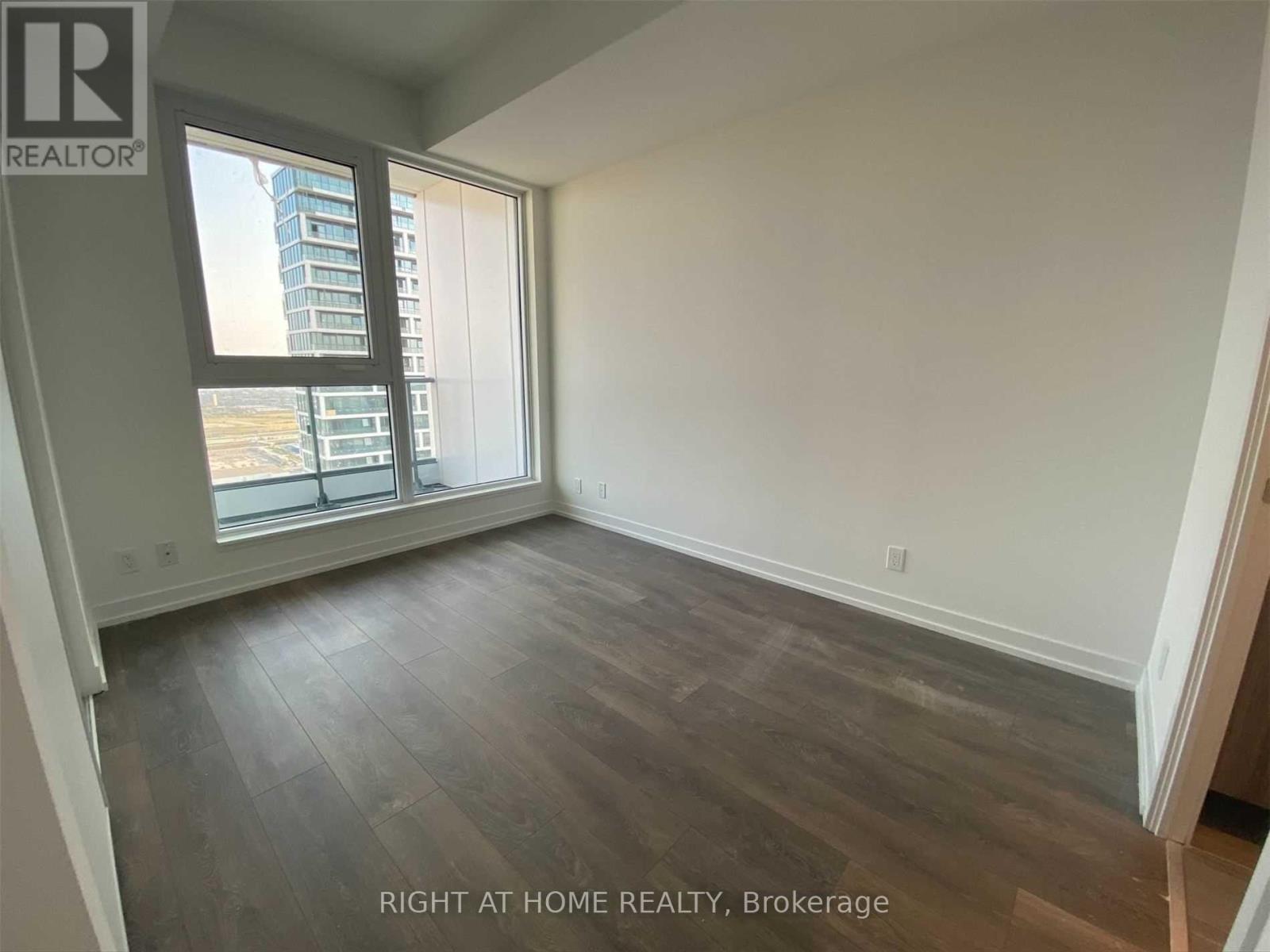 5703 - 898 Portage Parkway, Vaughan, Ontario  L4K 0J6 - Photo 9 - N12769492