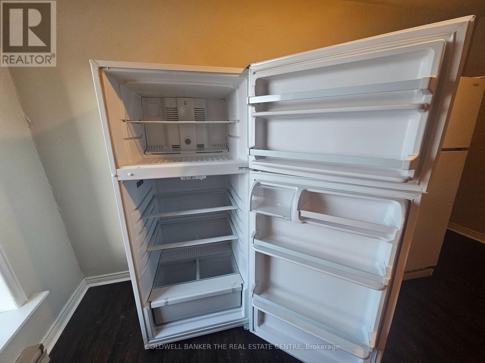 North - 4570 Penetanguishene Road, Springwater, Ontario  L0L 1V0 - Photo 11 - S12379806