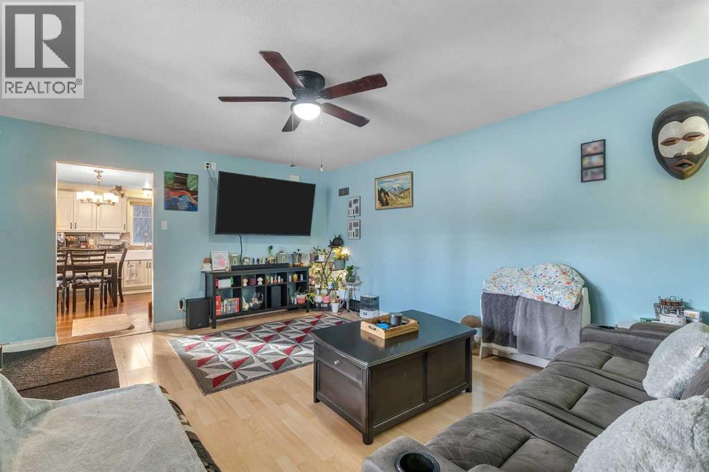 119 Albert Street Ne, Airdrie, Alberta  T4B 0R5 - Photo 8 - A2283555