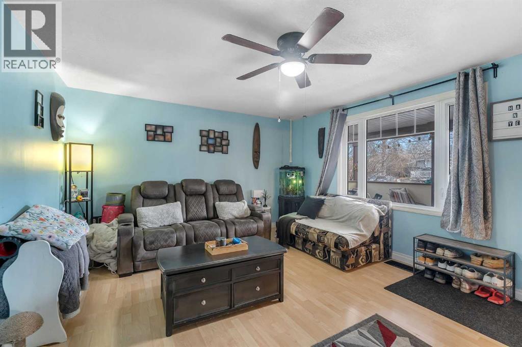 119 Albert Street Ne, Airdrie, Alberta  T4B 0R5 - Photo 7 - A2283555