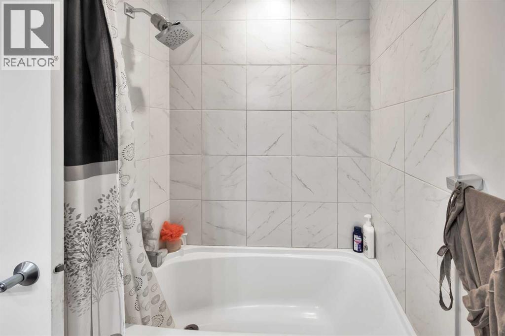 33 Cityside Gardens Ne, Calgary, Alberta  T3N 1J2 - Photo 18 - A2284457