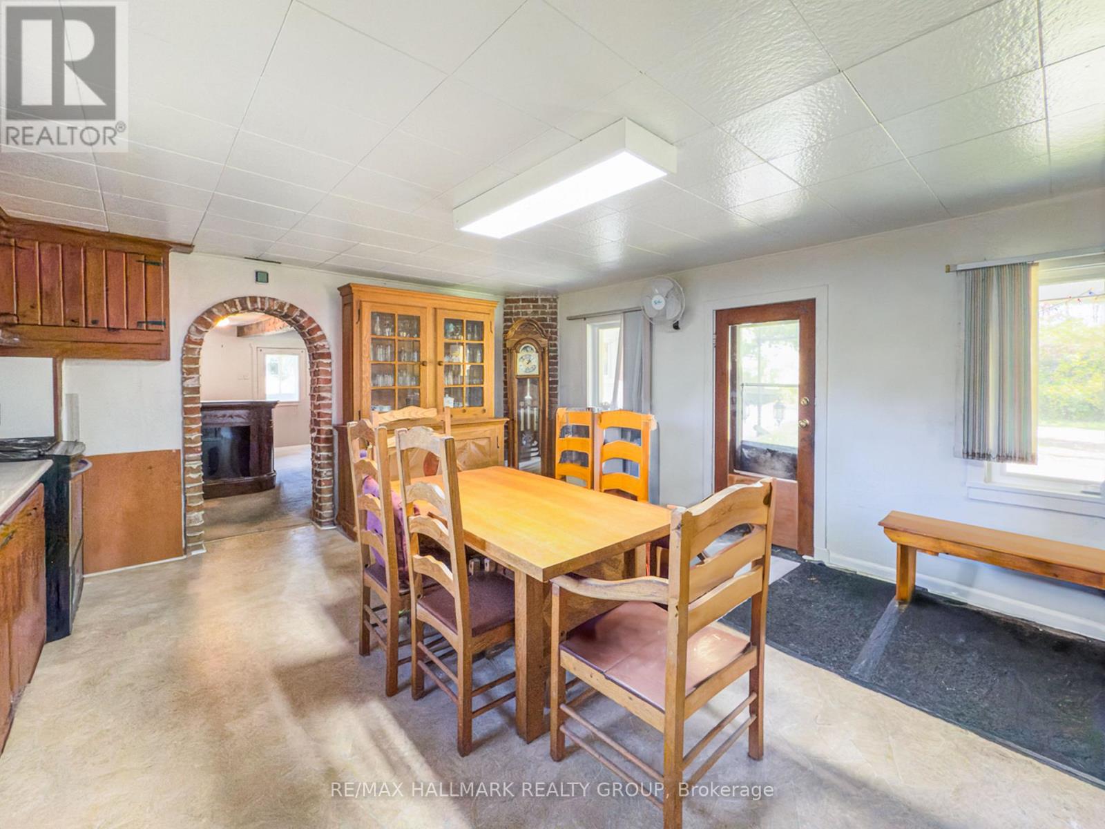 1677 Ste Anne Road, Champlain, Ontario  K0B 1K0 - Photo 28 - X12462116