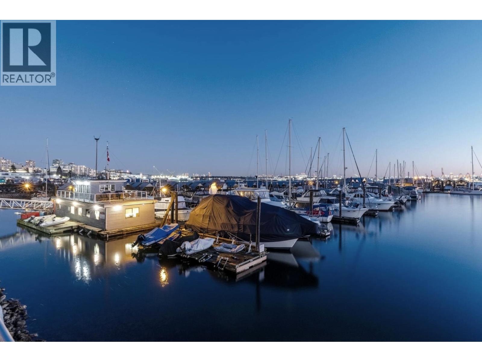 322 755 Harbourside Drive, North Vancouver, British Columbia  V7M 3G3 - Photo 22 - R3083631