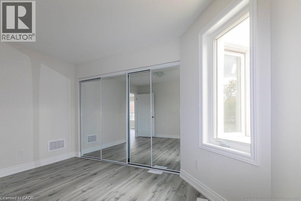 1327 Main Street E Unit# 1, Hamilton, Ontario  L8K 1B4 - Photo 15 - 40803613