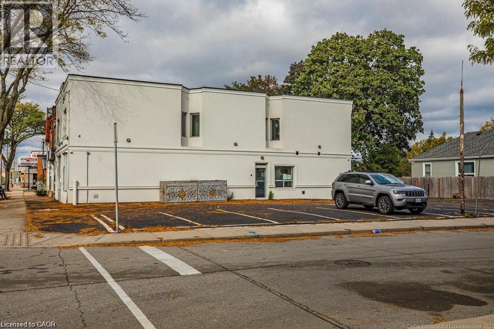 1327 Main Street E Unit# 1, Hamilton, Ontario  L8K 1B4 - Photo 3 - 40803613