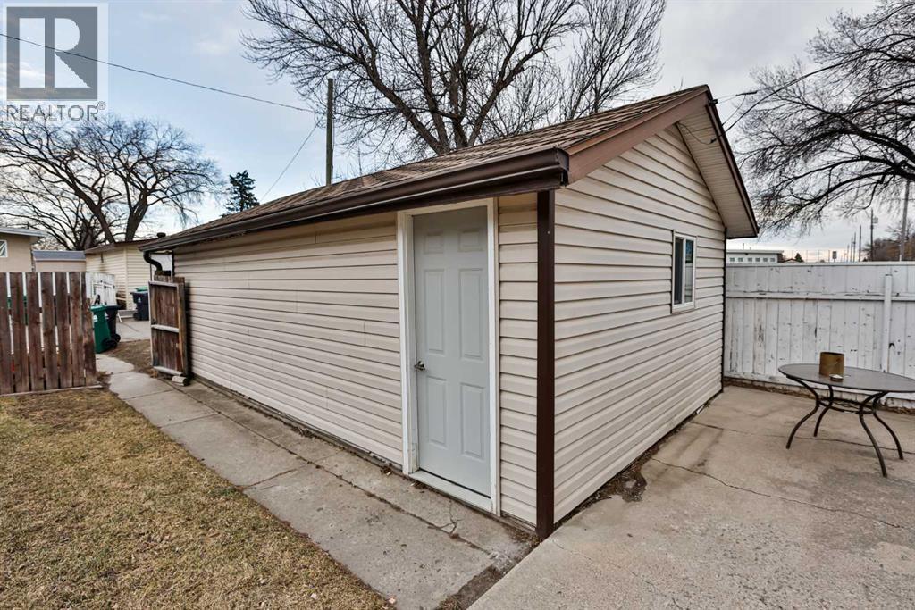 507 20 Street N, Lethbridge, Alberta  T1H 3N4 - Photo 24 - A2284197