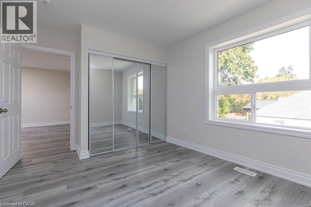 1327 Main Street E Unit# 2, Hamilton, Ontario  L8K 1B4 - Photo 8 - 40803598