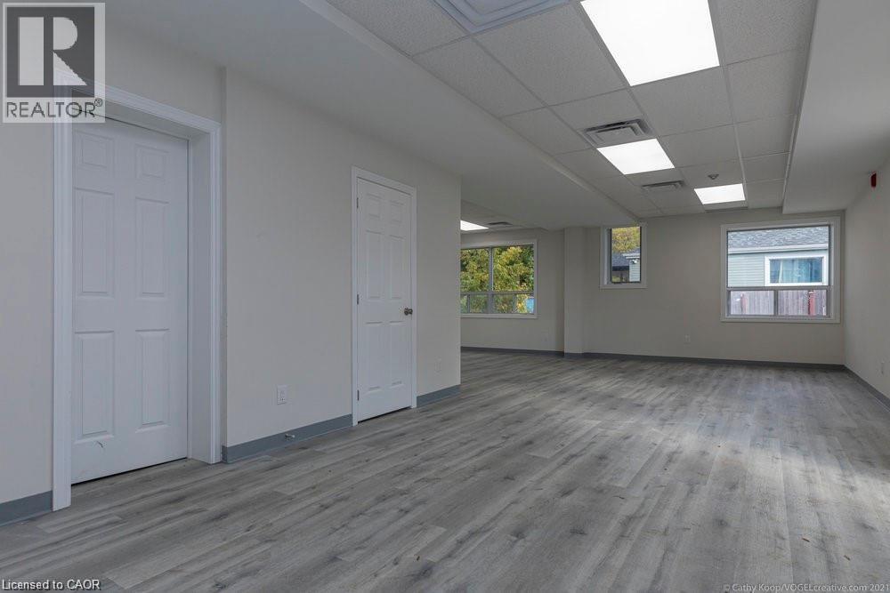 1327 Main Street E Unit# 3, Hamilton, Ontario  L8K 1B4 - Photo 11 - 40803592