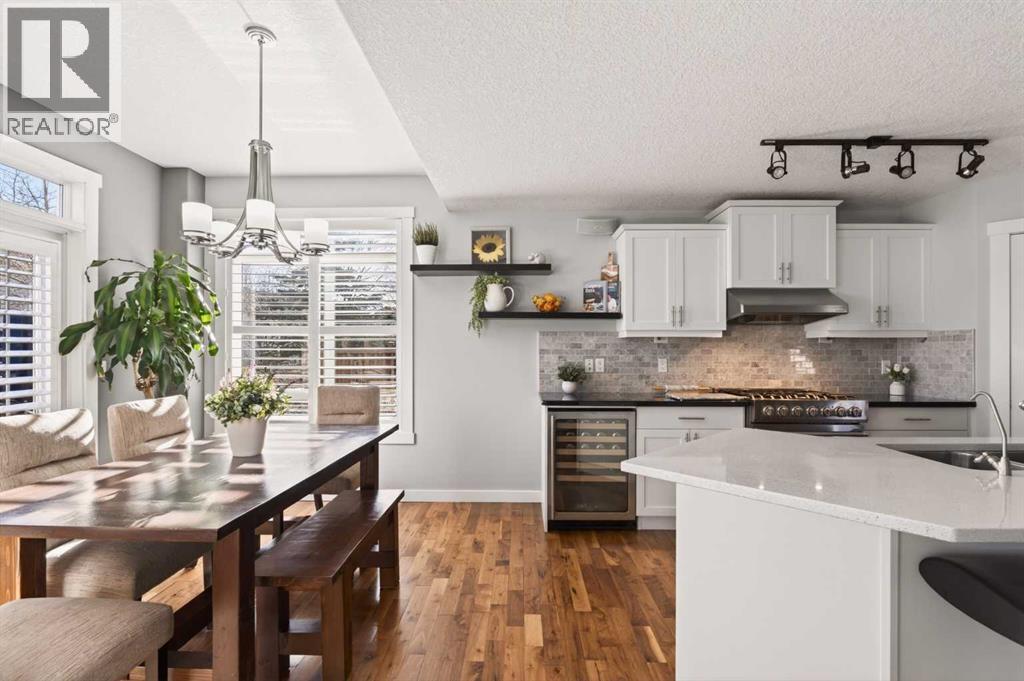 4 Cougarstone Square Sw, Calgary, Alberta  T3H 5J3 - Photo 14 - A2283347