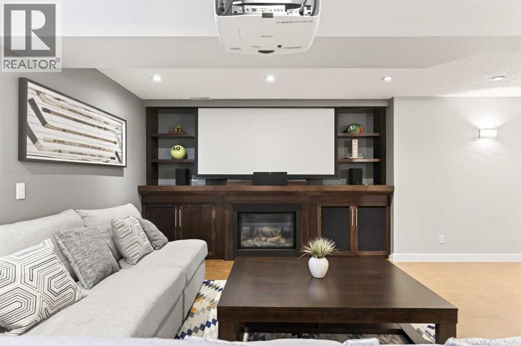 4 Cougarstone Square Sw, Calgary, Alberta  T3H 5J3 - Photo 40 - A2283347