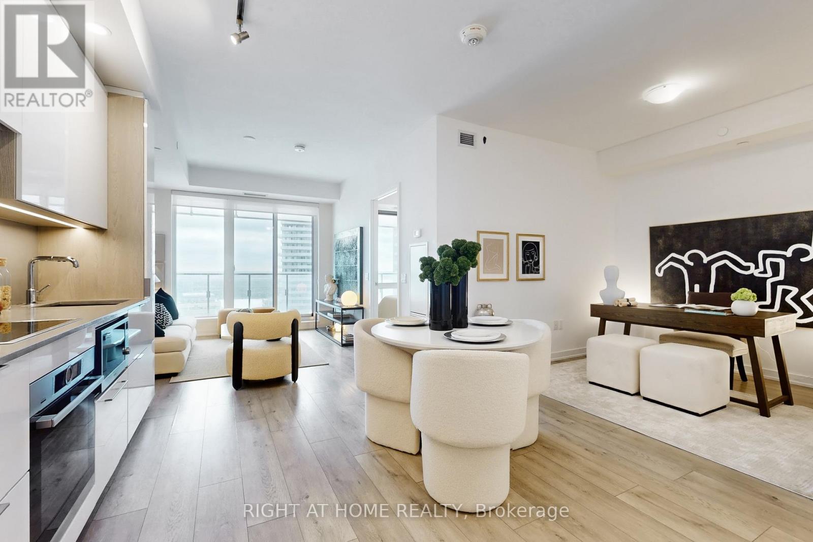 1710 - 28 FREELAND STREET, Toronto, Ontario