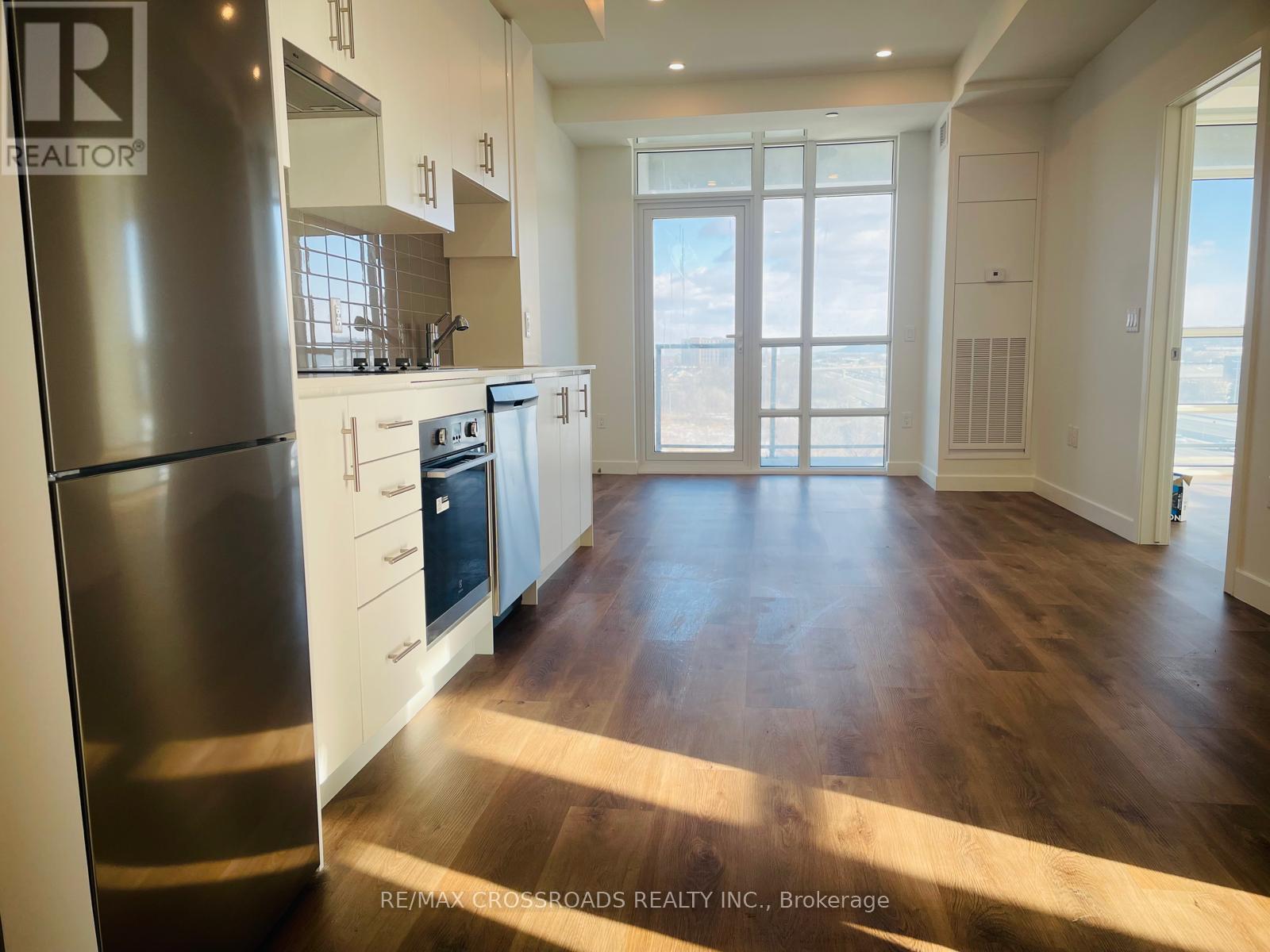 614 - 461 Green Road, Hamilton (Lakeshore), Ontario  L8E 5B4 - Photo 4 - X12725160