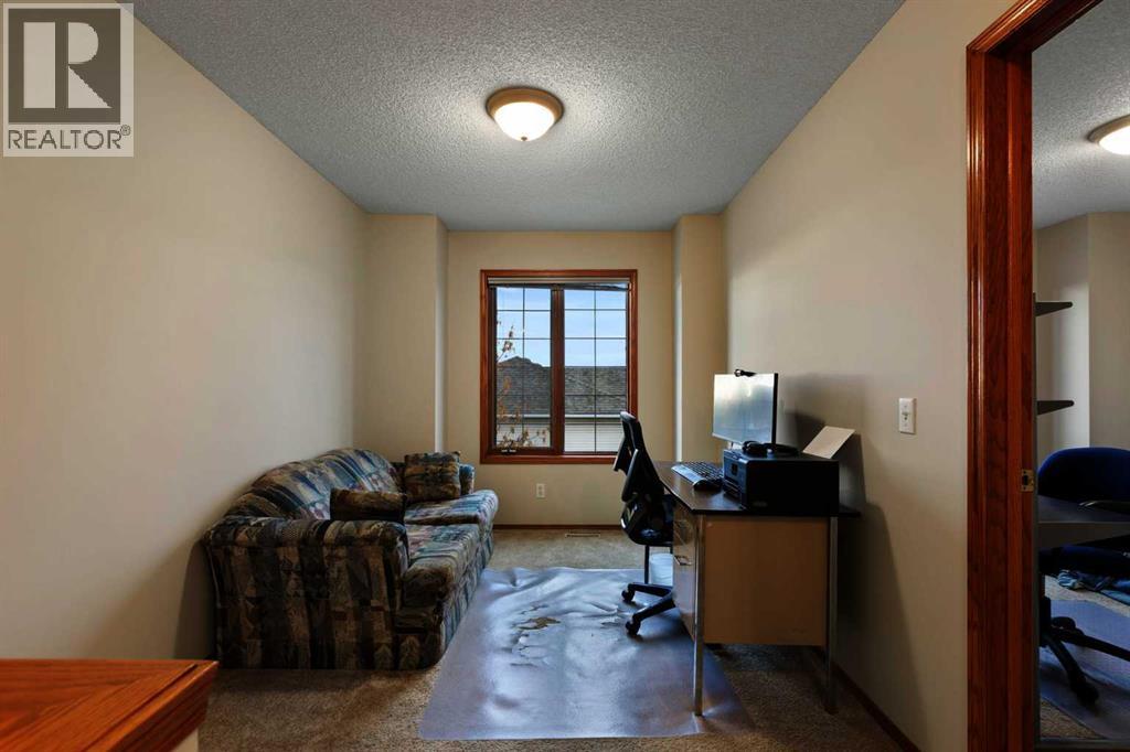 66 Patina Point Sw, Calgary, Alberta  T3H 3J7 - Photo 9 - A2283812