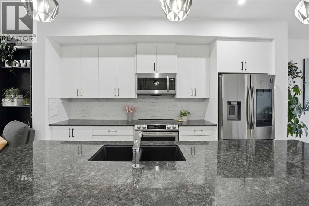 8 Legacy Glen Manor Se, Calgary, Alberta  T2X 4E5 - Photo 8 - A2284732