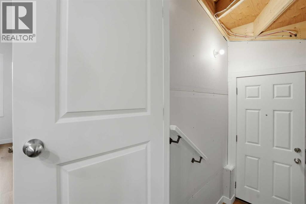 8 Legacy Glen Manor Se, Calgary, Alberta  T2X 4E5 - Photo 28 - A2284732