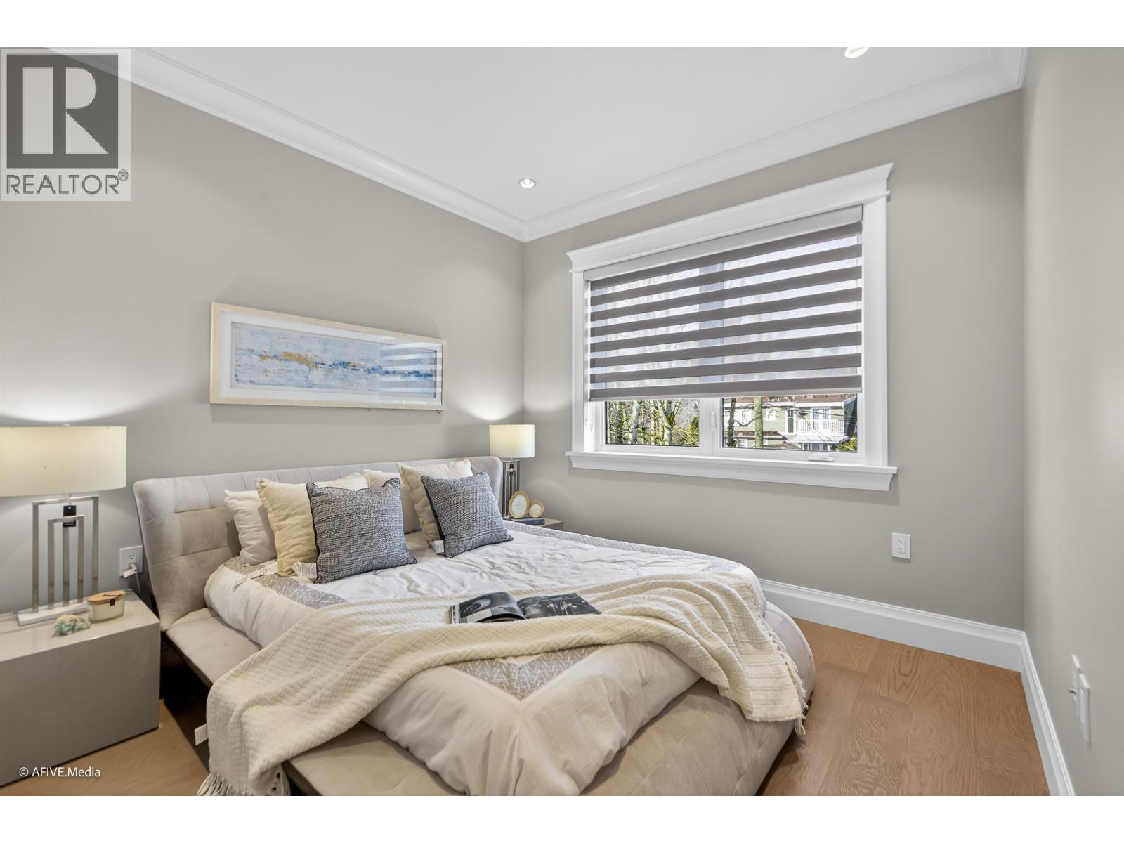 Listing Picture 25 of 40 : 3349 W 37TH AVENUE, Vancouver / 溫哥華 - 魯藝地產 Yvonne Lu Group - MLS Medallion Club Member