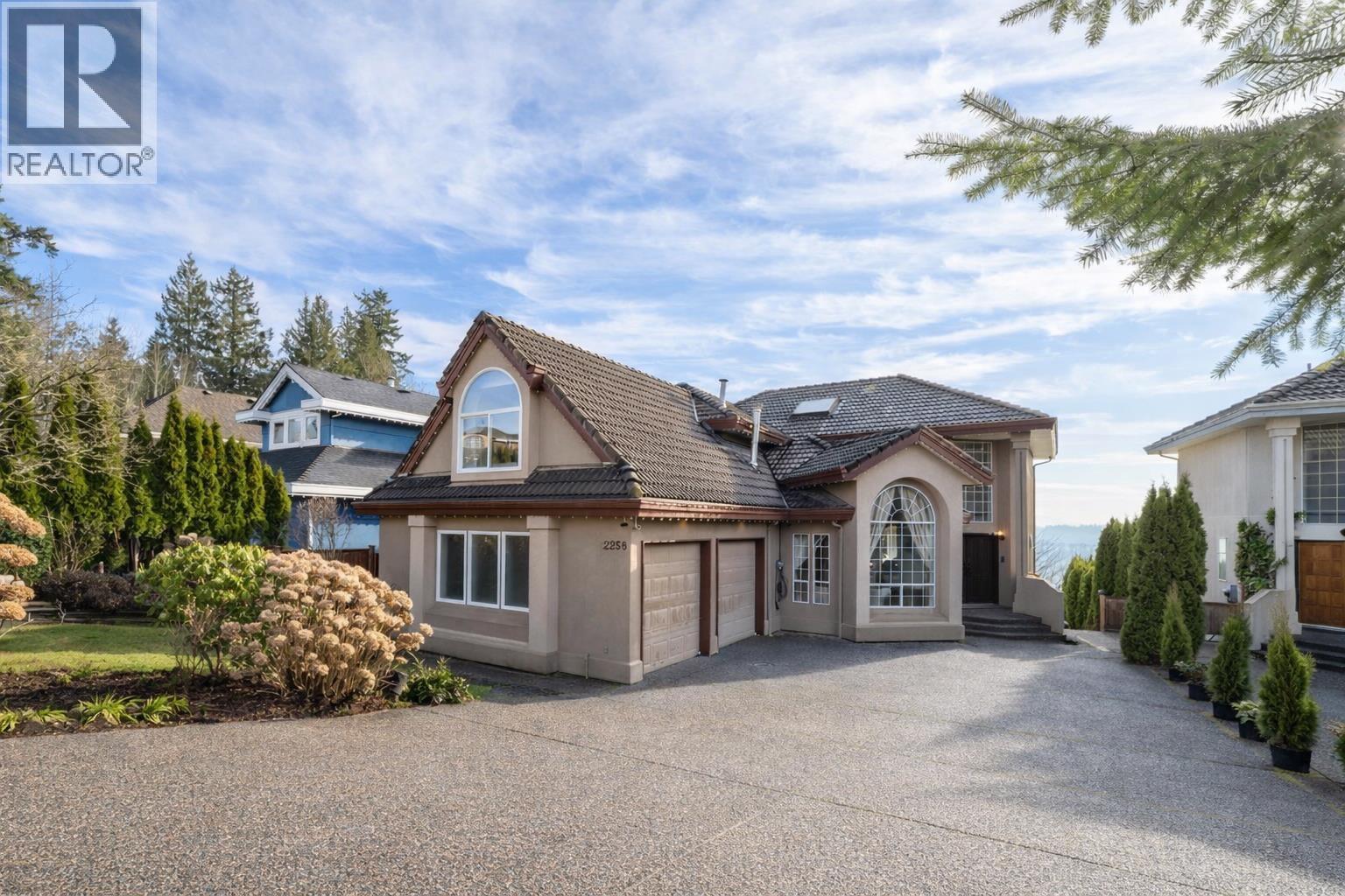2258 SORRENTO DRIVE, Coquitlam, British Columbia