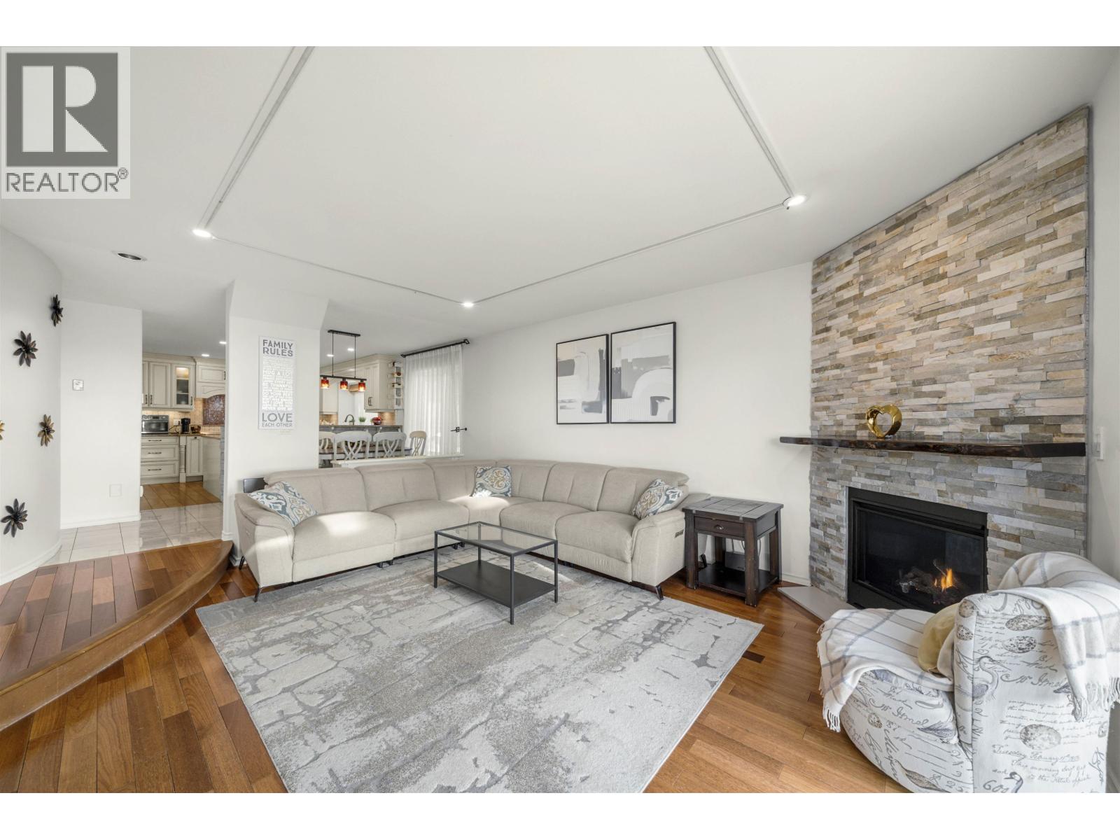 2258 Sorrento Drive, Coquitlam, British Columbia  V3K 6P4 - Photo 17 - R3070195