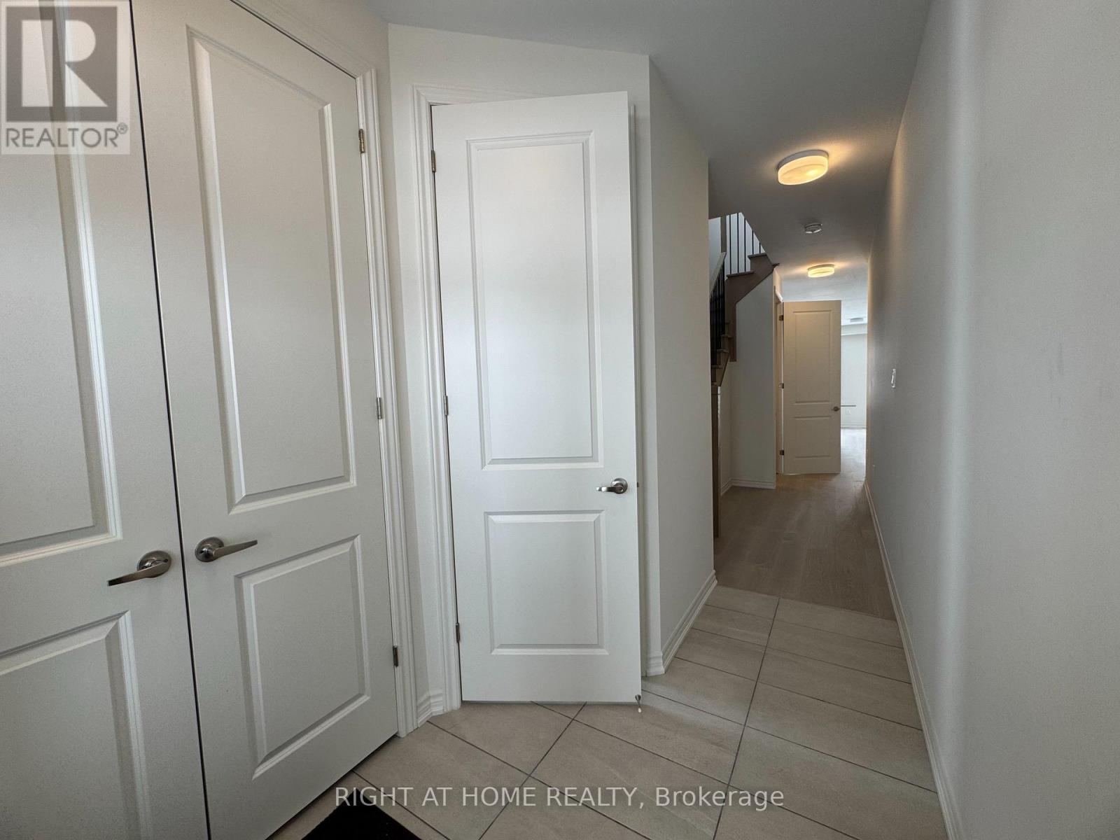 68 Sanderson Drive, Kawartha Lakes, Ontario  K9V 0S8 - Photo 2 - X12769522