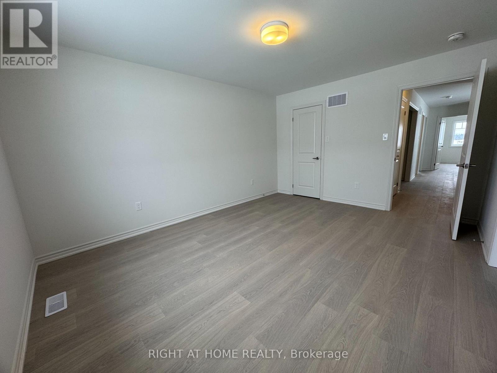 68 Sanderson Drive, Kawartha Lakes, Ontario  K9V 0S8 - Photo 25 - X12769522