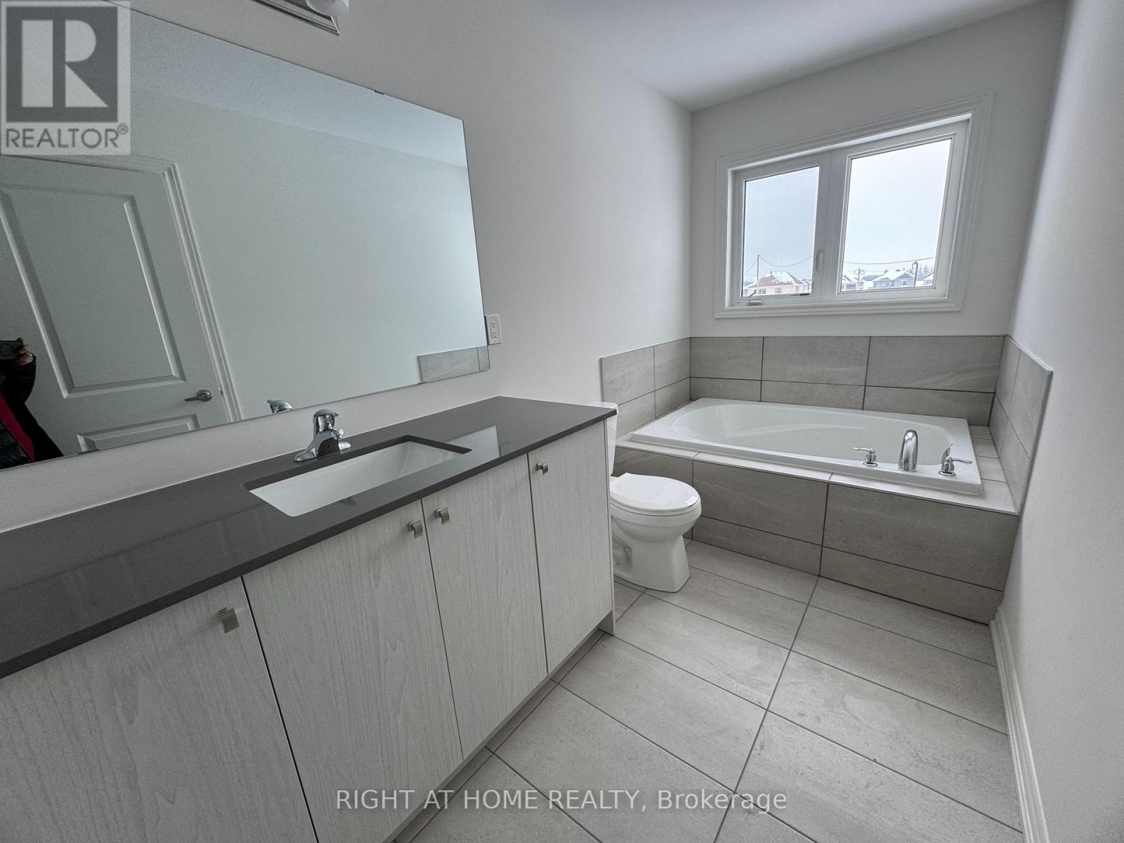 68 Sanderson Drive, Kawartha Lakes, Ontario  K9V 0S8 - Photo 26 - X12769522