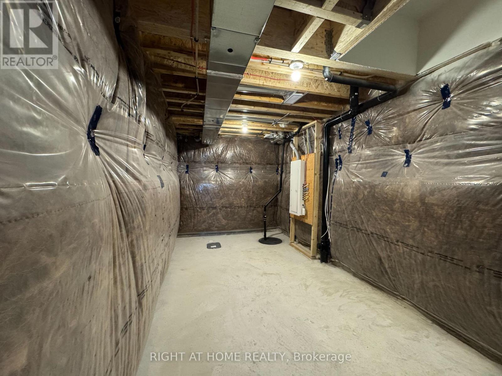 68 Sanderson Drive, Kawartha Lakes, Ontario  K9V 0S8 - Photo 36 - X12769522