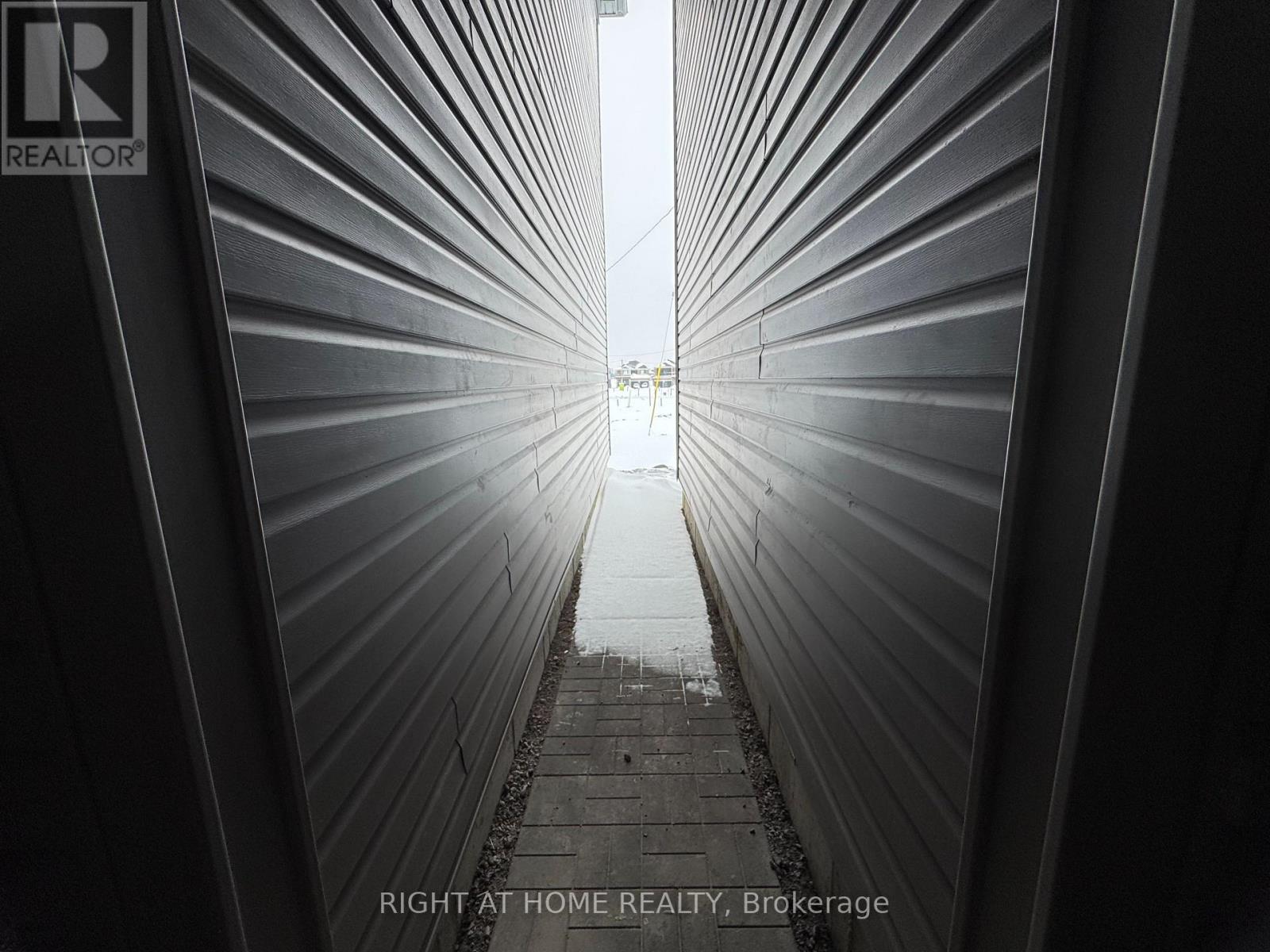 68 Sanderson Drive, Kawartha Lakes, Ontario  K9V 0S8 - Photo 41 - X12769522